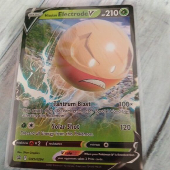 Black Star Promo Hisuian Electrode V - Picture 2 of 4
